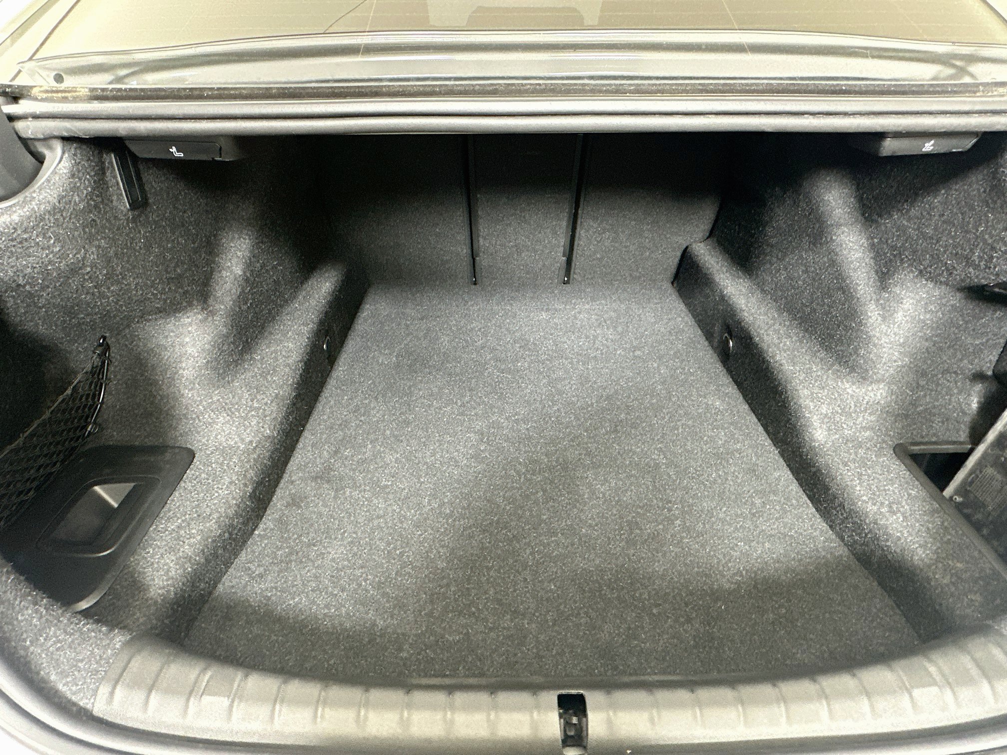 Used 2018 BMW 530i RWD image 29