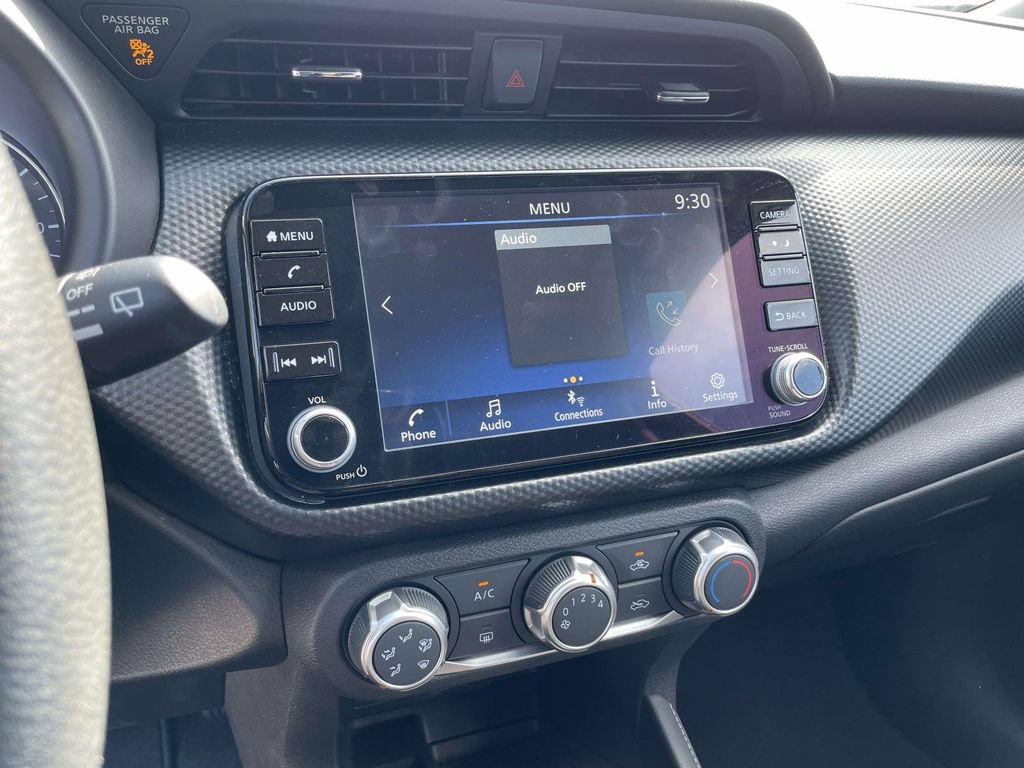 Used 2023 Nissan Kicks SV FWD image 23