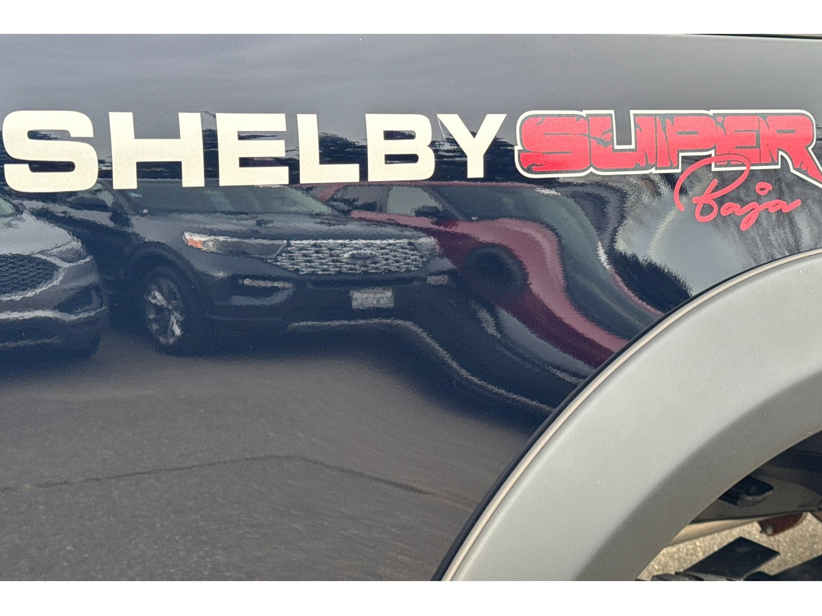 New 2024 Ford F250 Lariat w/ Lariat Ultimate Package image 22