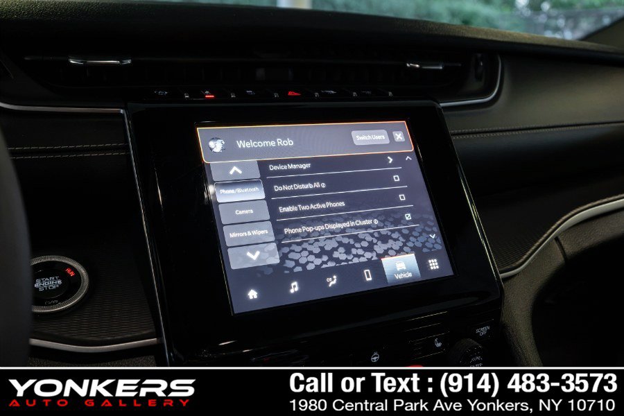 Used 2023 Jeep Grand Cherokee L Laredo AWD/4WD image 32