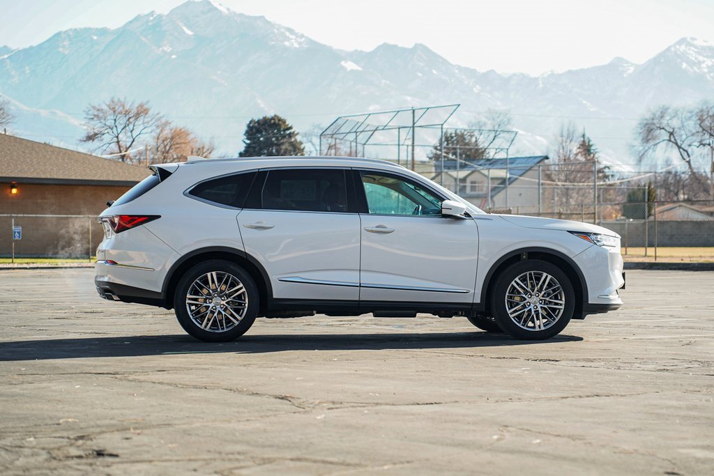 Used 2022 Acura MDX SH-AWD w/ Advance Package image 4
