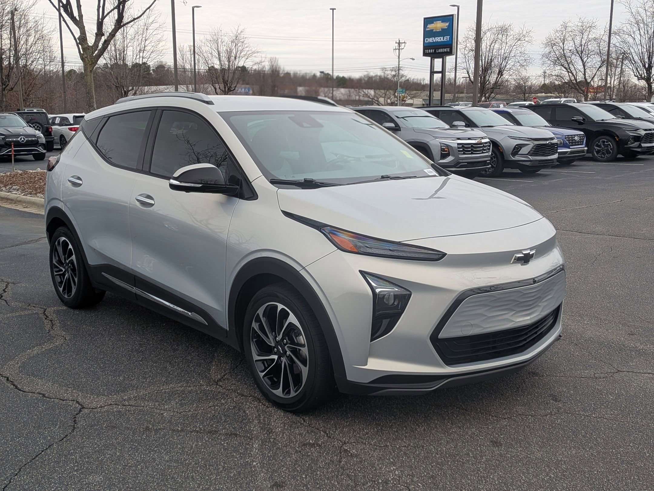 Used 2022 Chevrolet Bolt EUV Premier video 2