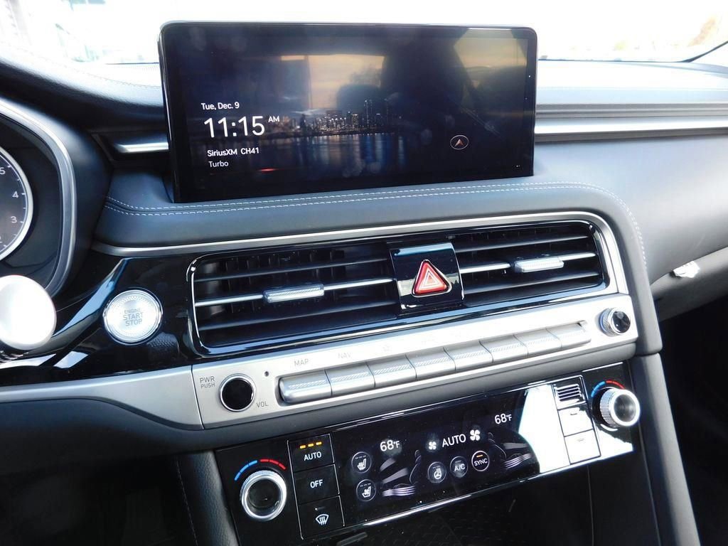 Used 2026 Genesis G70 2.5T Prestige image 29
