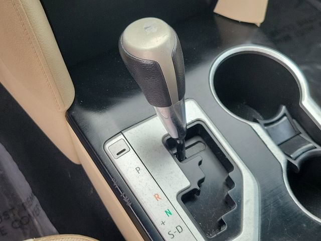 Used 2014 Toyota Camry L FWD image 31