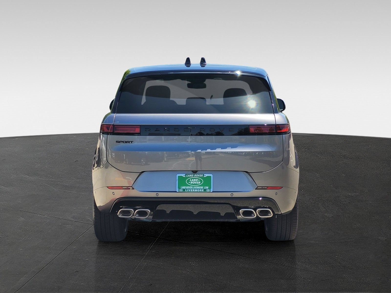 New 2025 Land Rover Range Rover Sport Dynamic SE AWD/4WD image 6