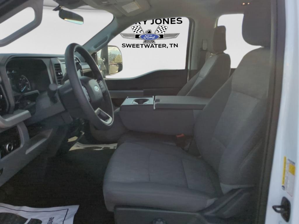Used 2025 Ford F250 XL w/ STX Appearance Package image 10
