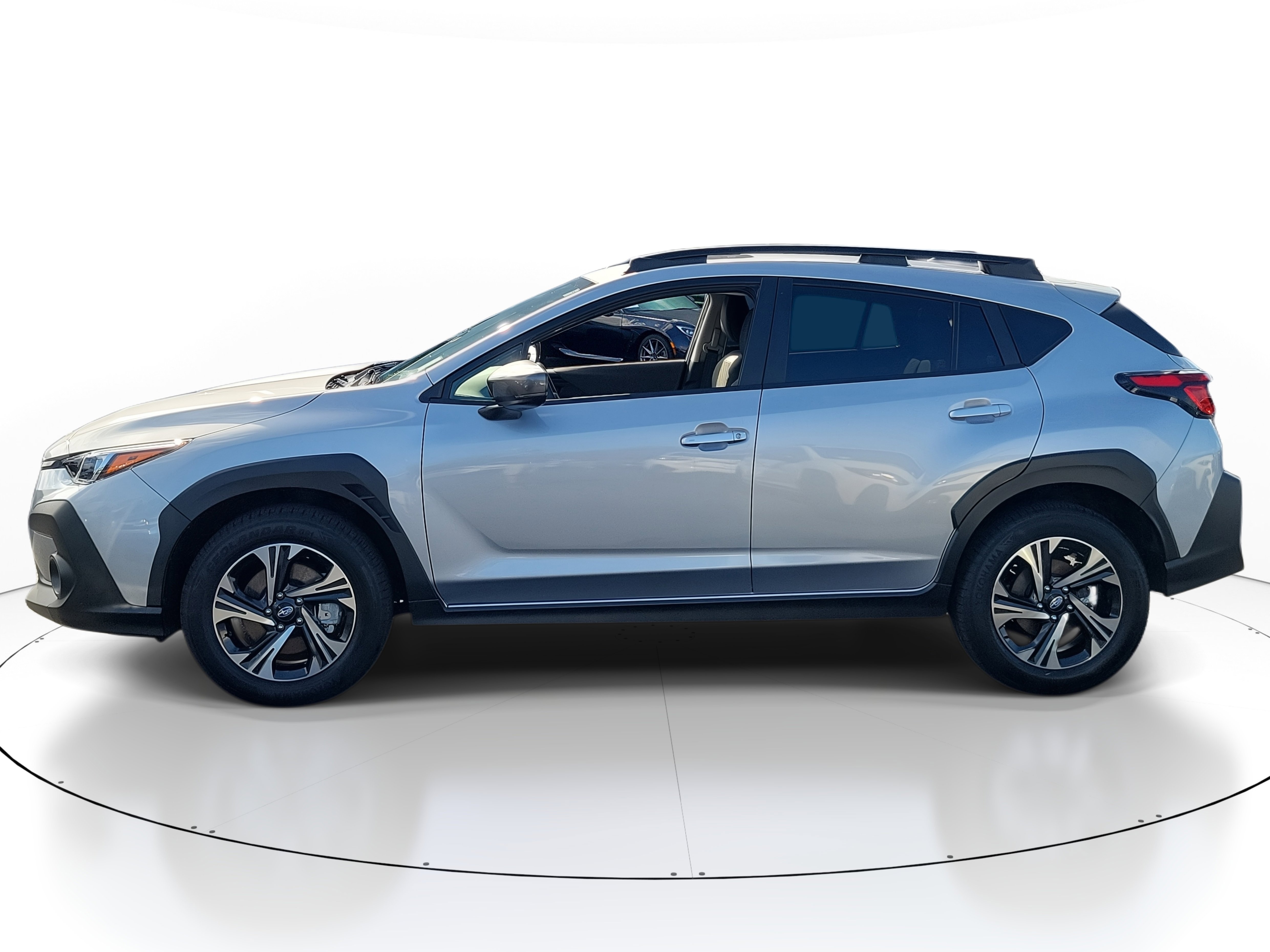 Certified 2024 Subaru Crosstrek 2.0i Premium image 3