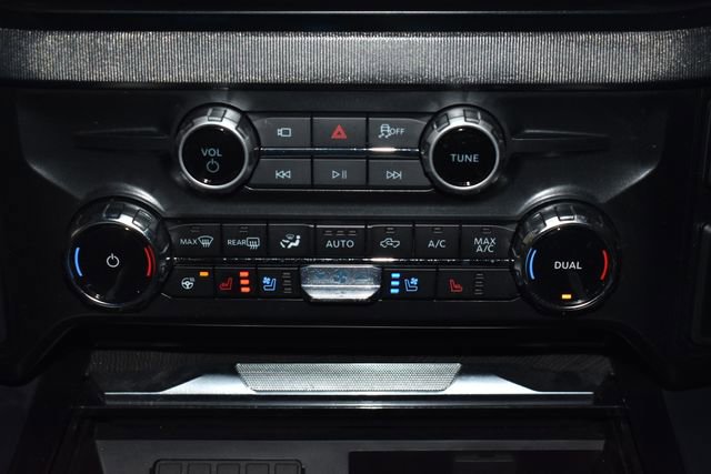 Used 2025 Ford F250 Platinum image 19