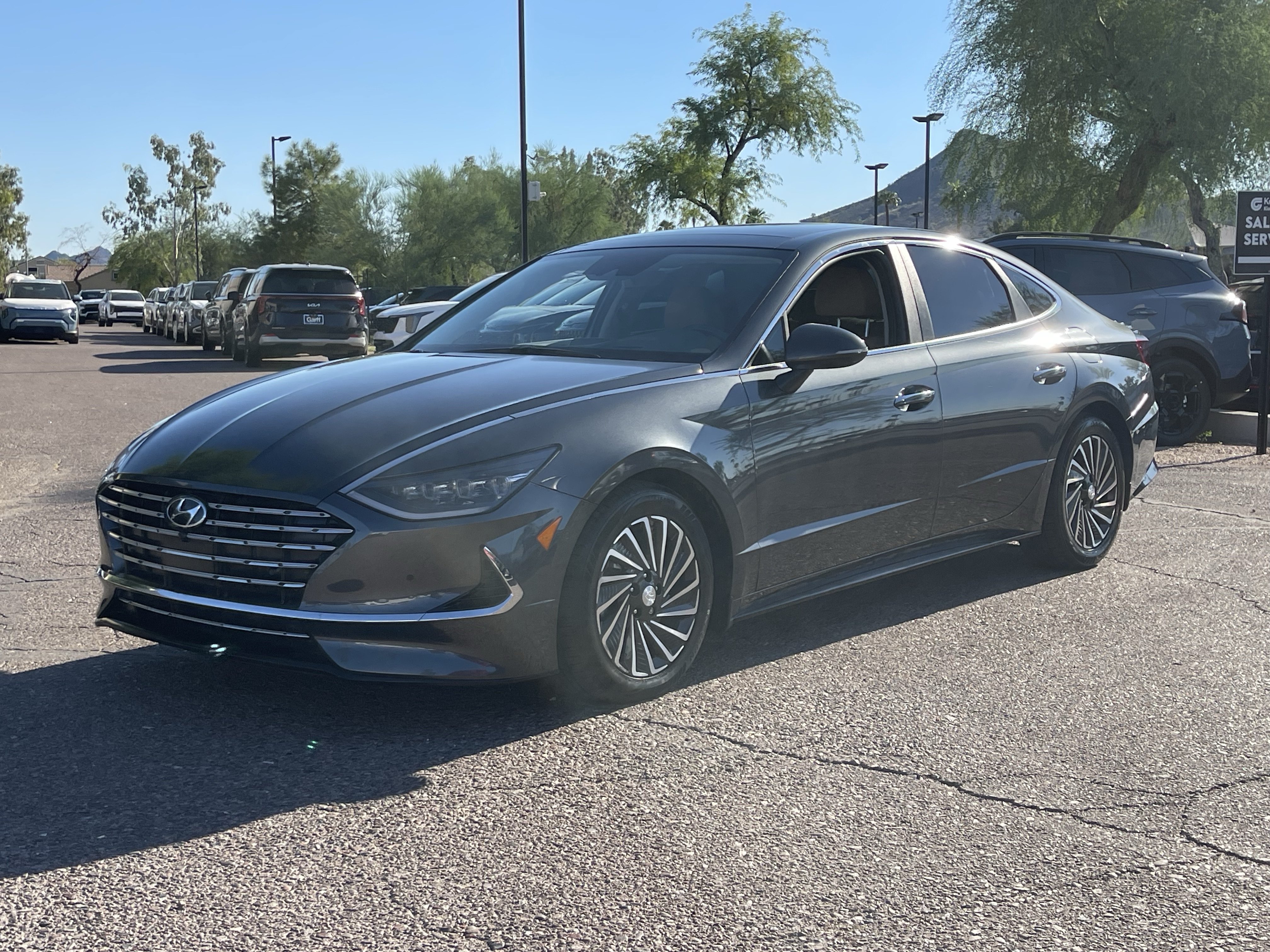 Used 2023 Hyundai Sonata Limited FWD image 7