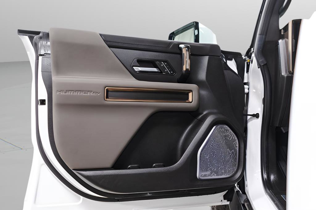 Used 2024 GMC Hummer EV 3X image 26
