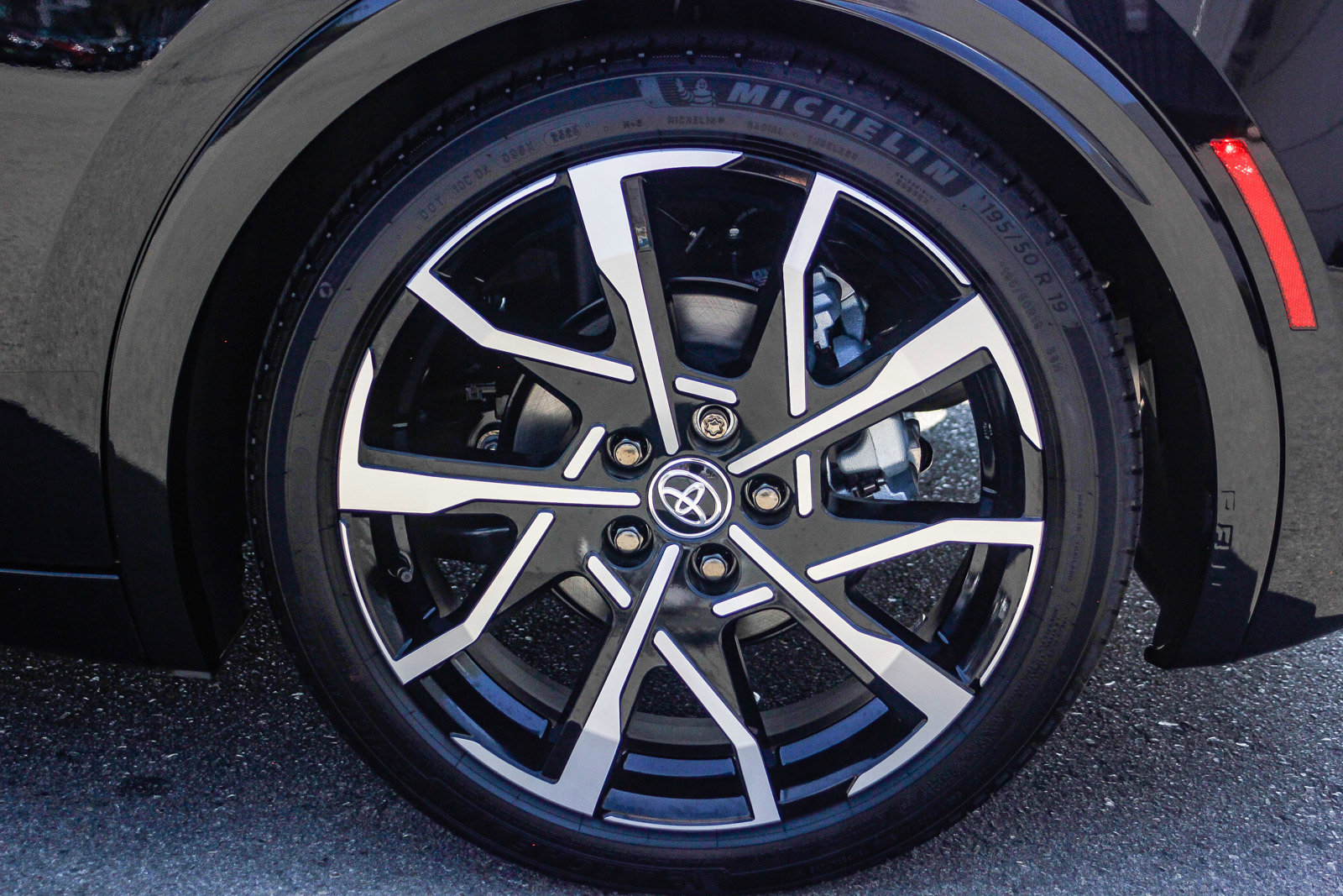 New 2026 Toyota Prius Plug-In Hybrid image 11