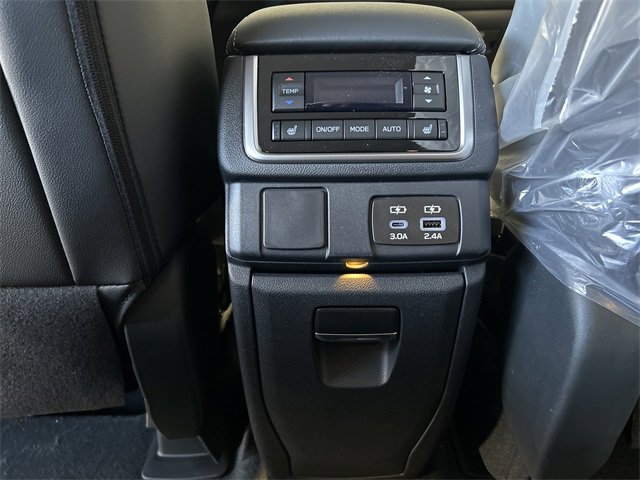 New 2025 Subaru Ascent Limited image 25