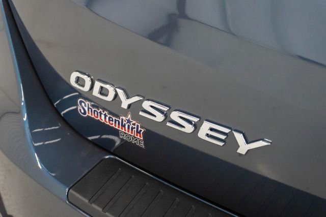New 2026 Honda Odyssey Touring image 8