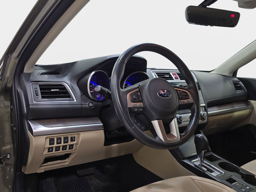 Used 2017 Subaru Outback 2.5i Limited image 18