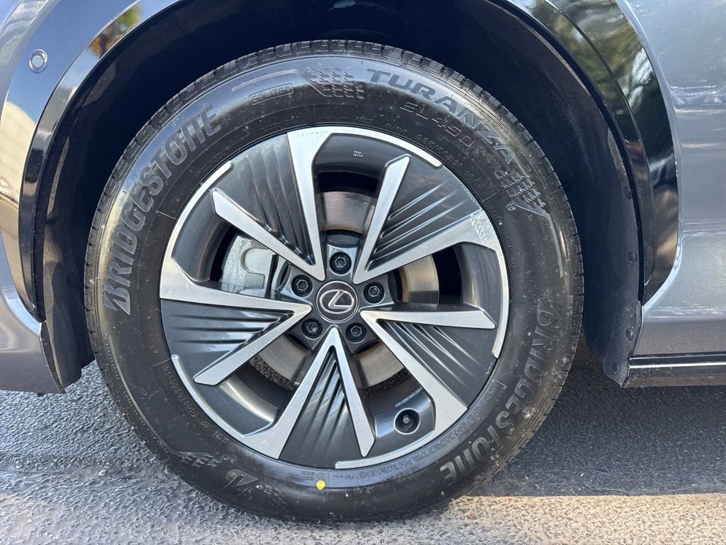 Certified 2023 Lexus RZ 450e Premium w/ Technology Package AWD/4WD image 27