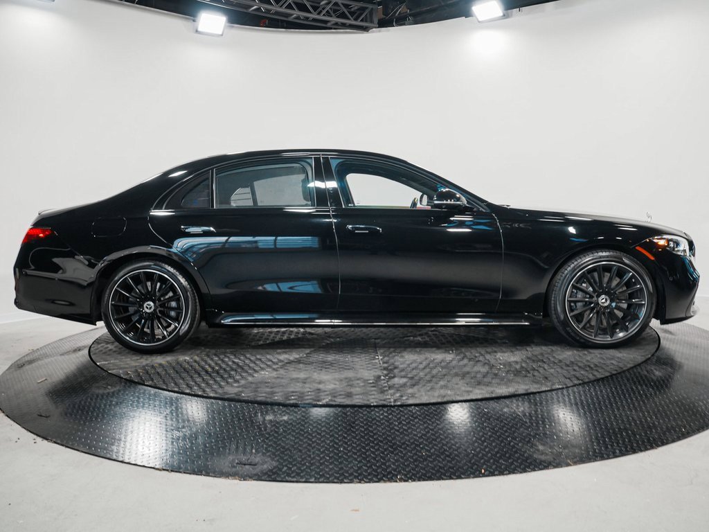 Used 2023 Mercedes-Benz S 580 4MATIC Sedan image 5