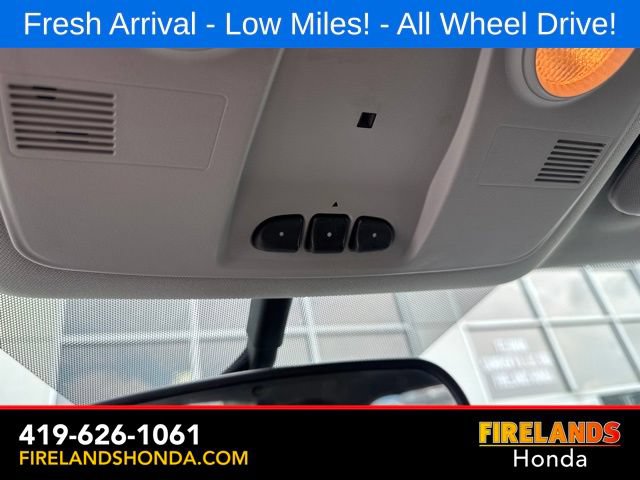 Used 2016 Chevrolet Traverse LT AWD/4WD image 29