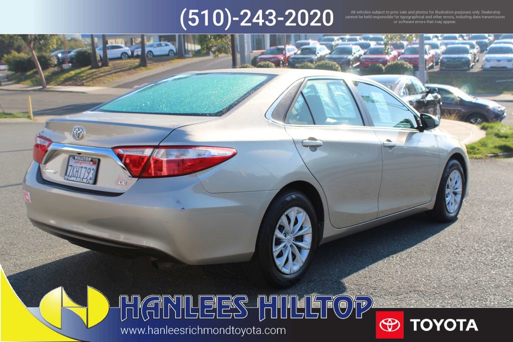 Used 2015 Toyota Camry LE FWD image 7