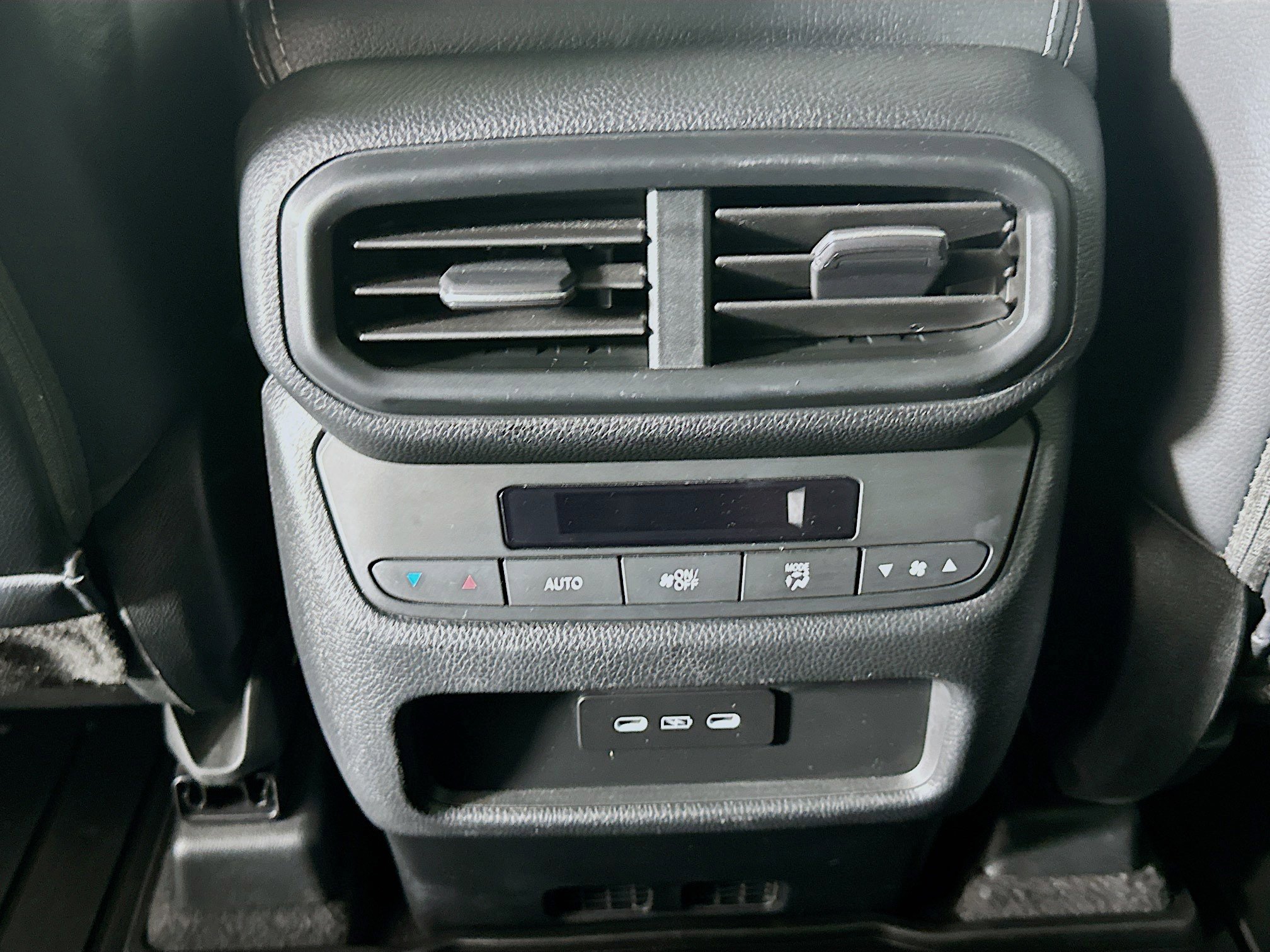 Used 2024 Honda Pilot EX-L image 27