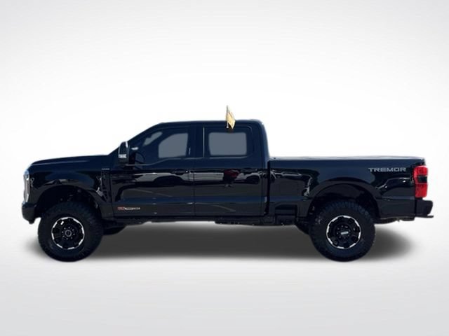 Certified 2026 Ford F350 Platinum w/ Tremor Off-Road Package AWD/4WD image 4