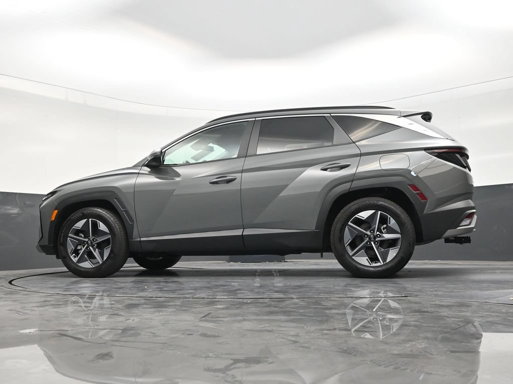 Used 2025 Hyundai Tucson SEL FWD image 22