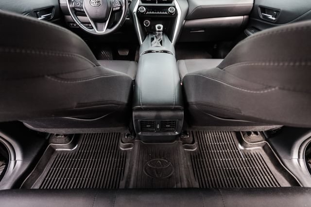 Used 2023 Toyota Venza LE AWD/4WD image 40