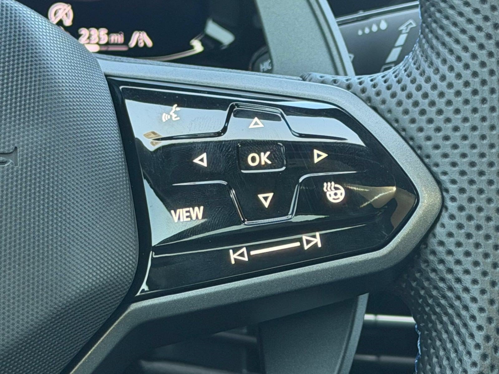 Certified 2026 Volkswagen Golf AWD/4WD image 26