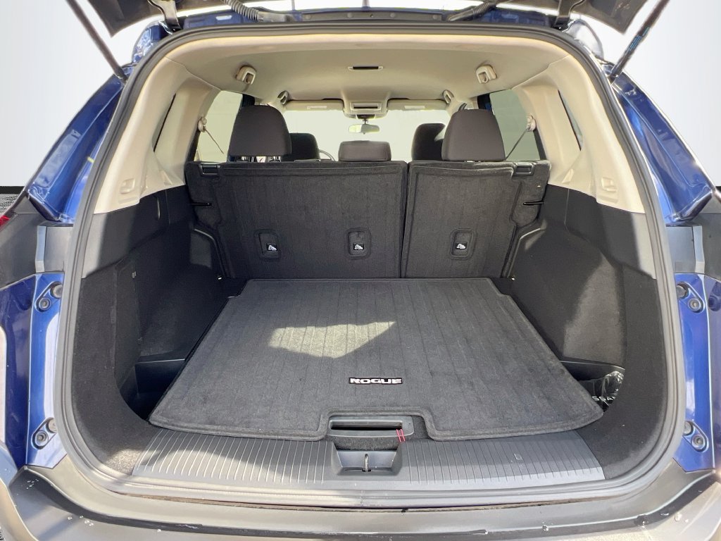 Used 2023 Nissan Rogue S AWD/4WD image 23