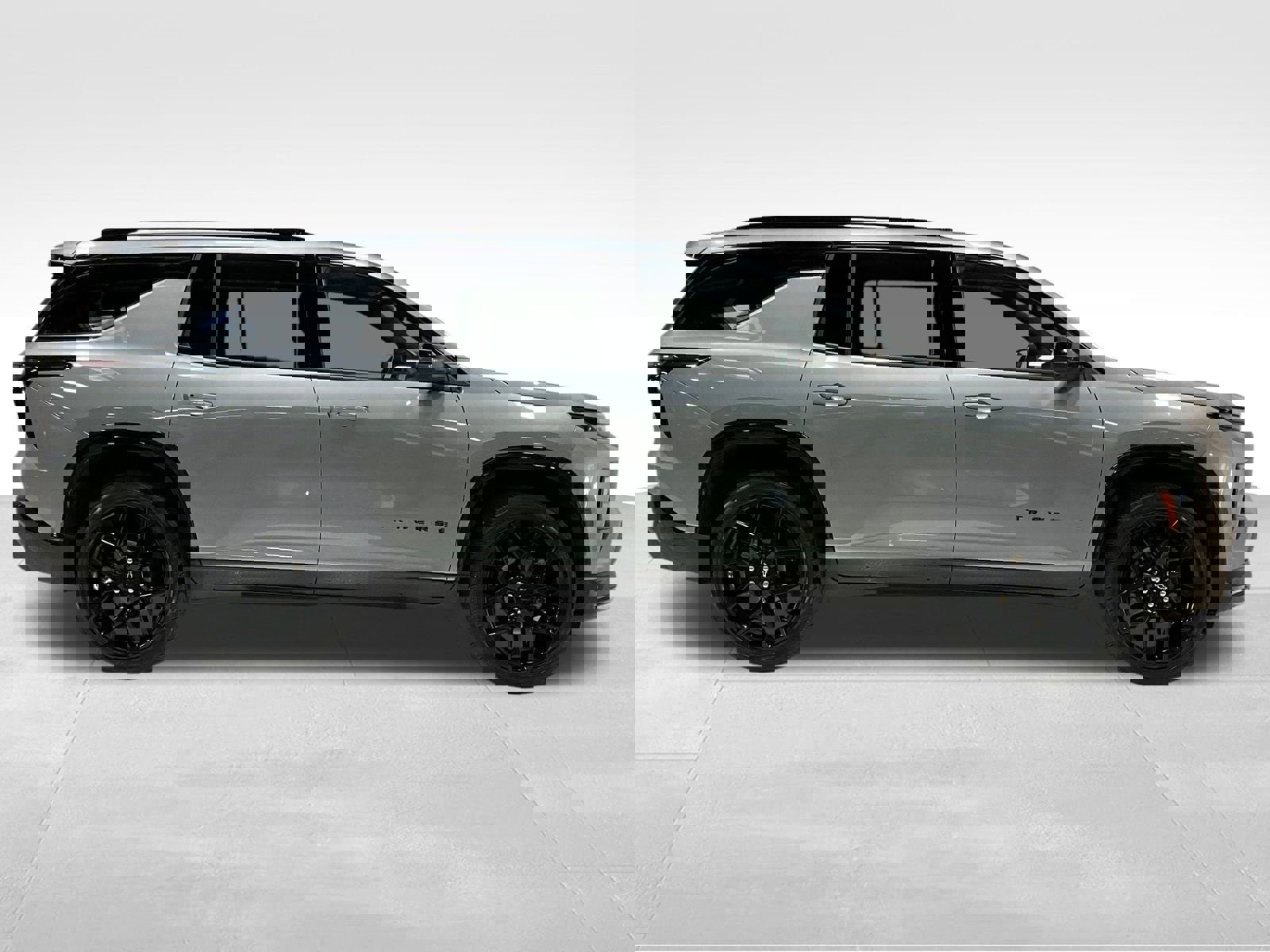 Used 2024 Chevrolet Traverse RS w/ LPO, Floor Liner Package image 3