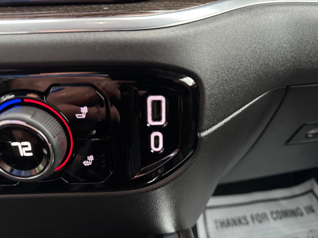 Used 2025 Chevrolet Silverado 1500 LT Trail Boss w/ Dark Appearance Package AWD/4WD image 29