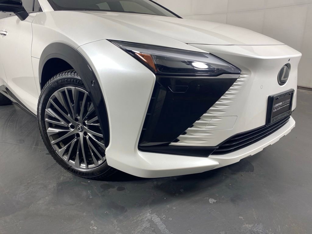 Certified 2023 Lexus RZ 450e Premium w/ Accessory Package (2T) AWD/4WD image 3