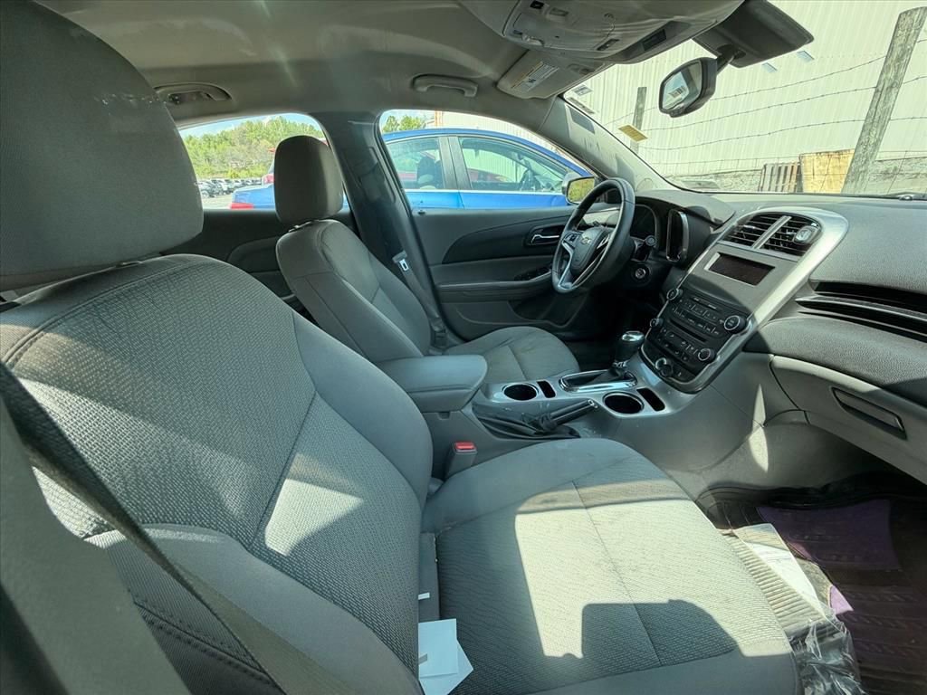 Used 2015 Chevrolet Malibu LS w/ Protection Package FWD image 17