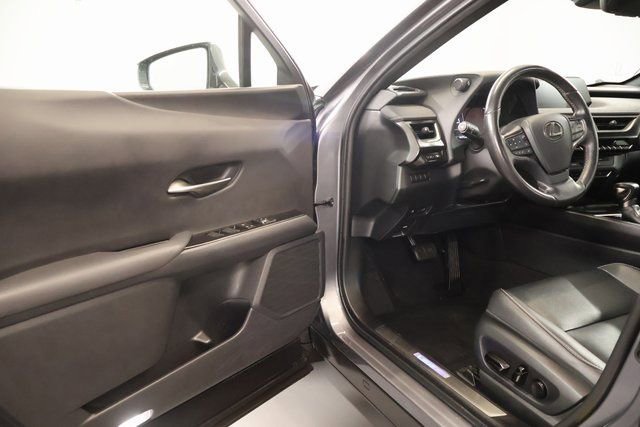 Used 2020 Lexus UX 250h w/ Premium Package image 9