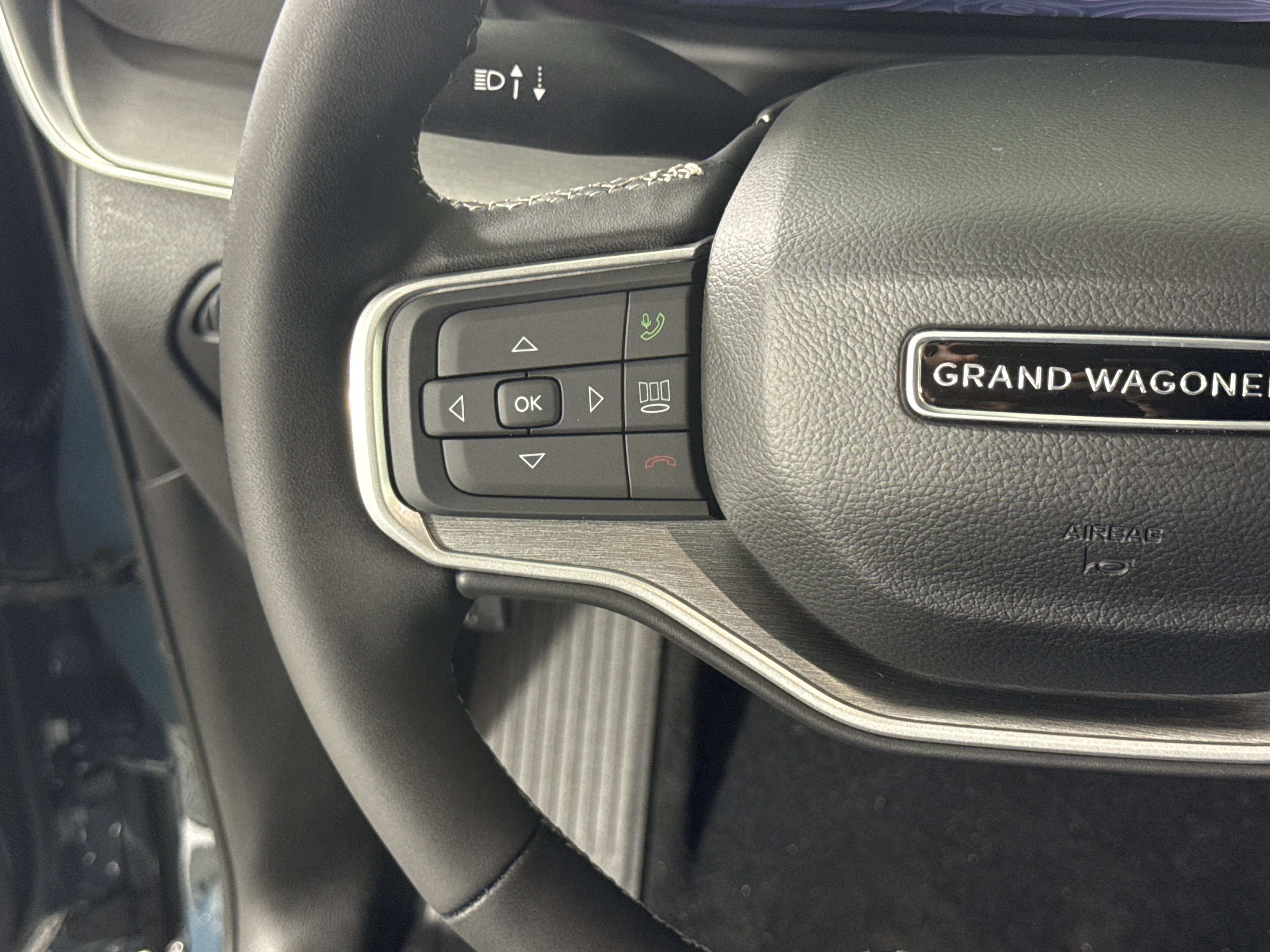 New 2026 Jeep Grand Wagoneer Limited AWD/4WD image 17