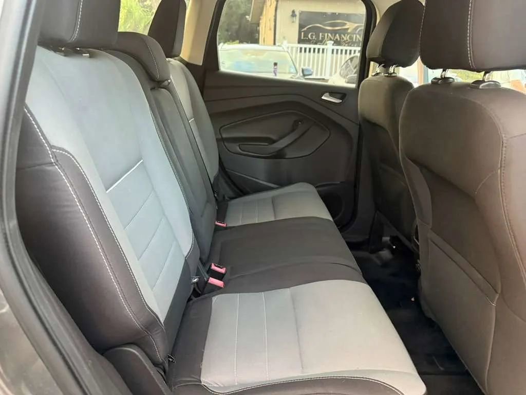 Used 2014 Ford Escape SE image 14