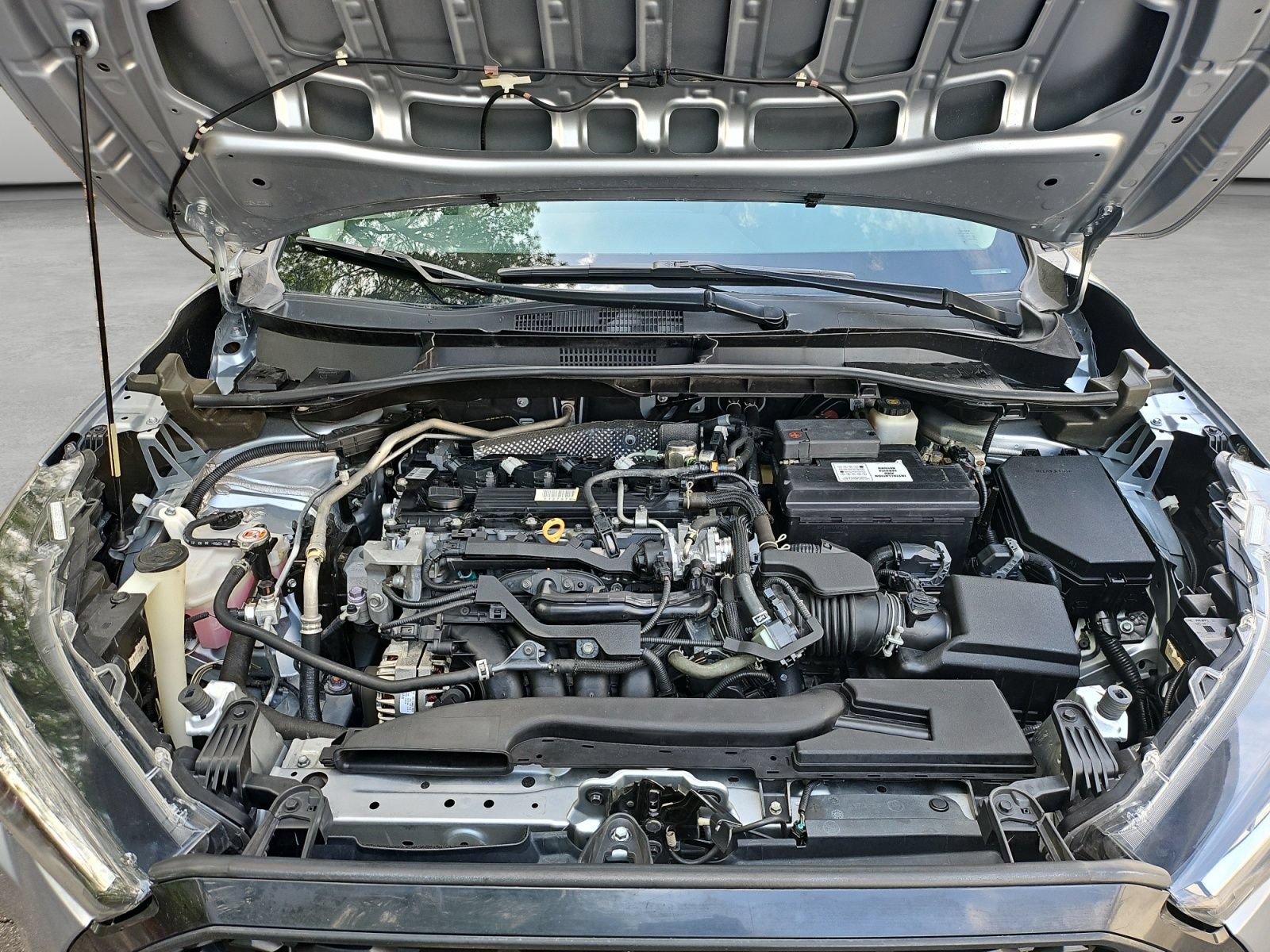 Used 2022 Toyota Corolla Cross L FWD image 38