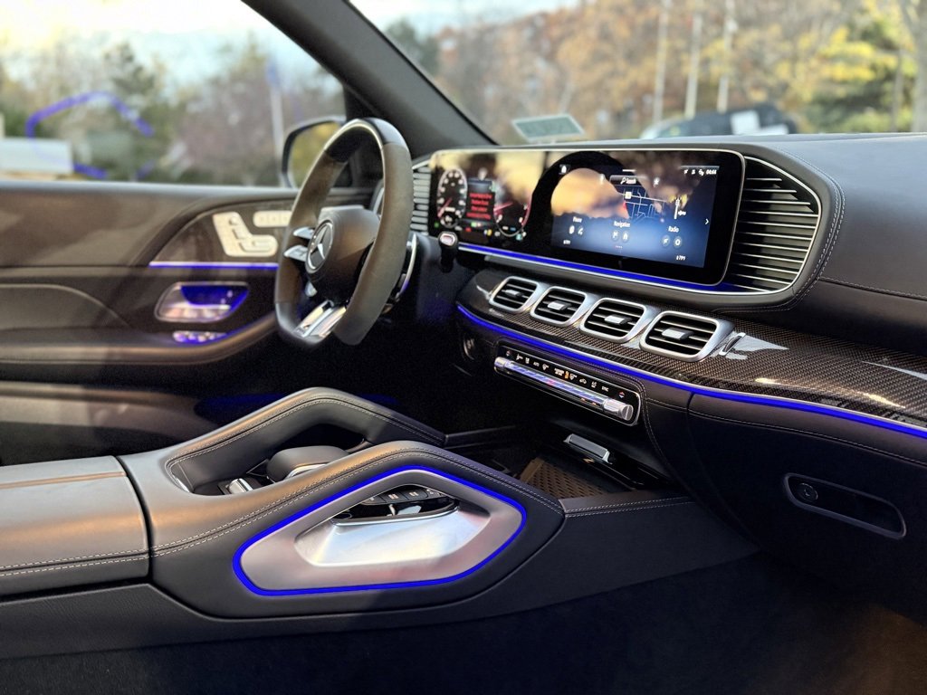 Used 2025 Mercedes-Benz GLE 53 AMG 4MATIC image 27