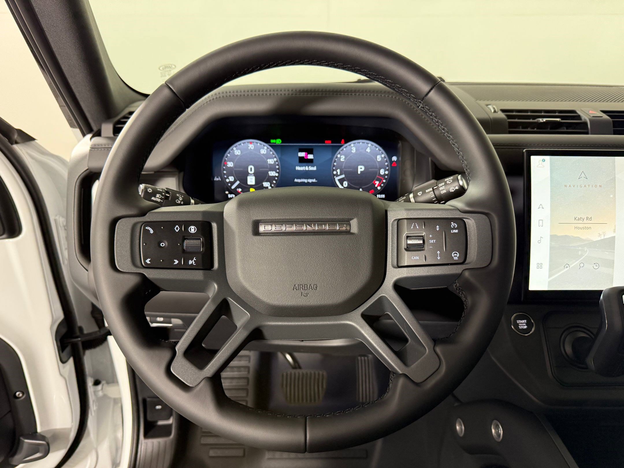 New 2026 Land Rover Defender 130 X-Dynamic SE image 17