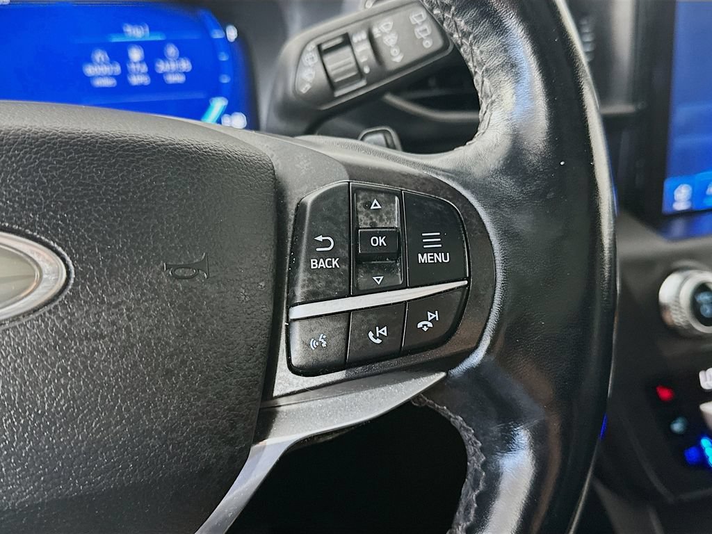 Used 2020 Ford Explorer Platinum w/ Premium Technology Package AWD/4WD image 26