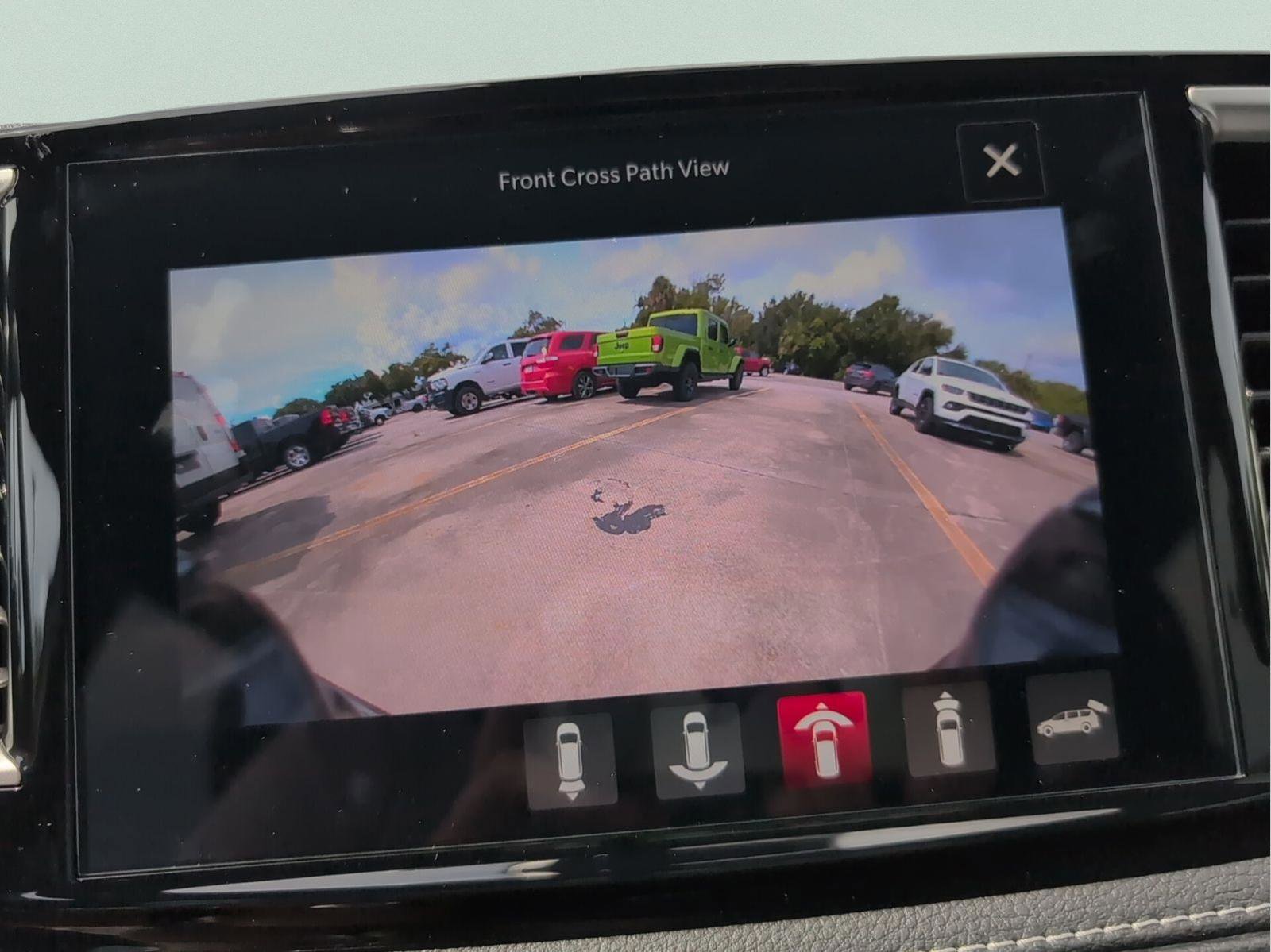 New 2026 Chrysler Pacifica Select image 23