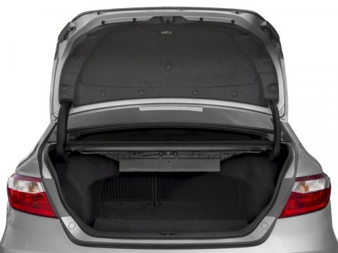 Used 2017 Toyota Camry LE image 12