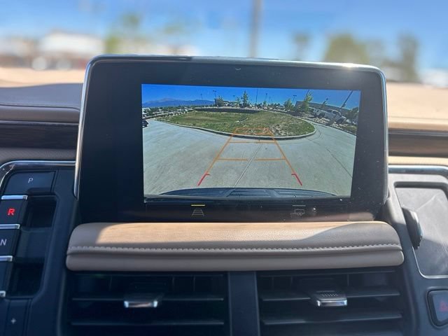 Used 2024 Chevrolet Tahoe Premier AWD/4WD image 18