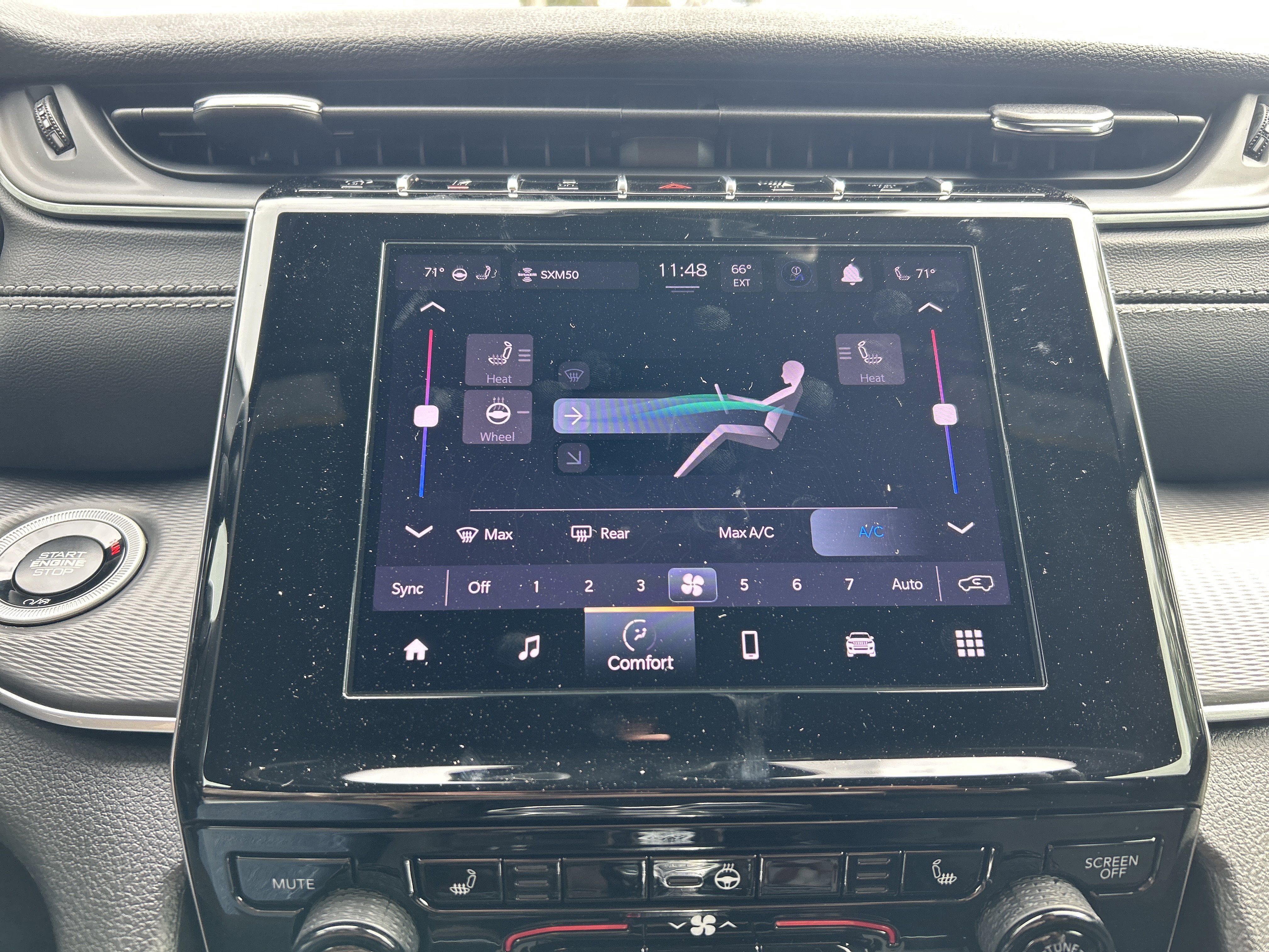 New 2025 Jeep Grand Cherokee Altitude image 55