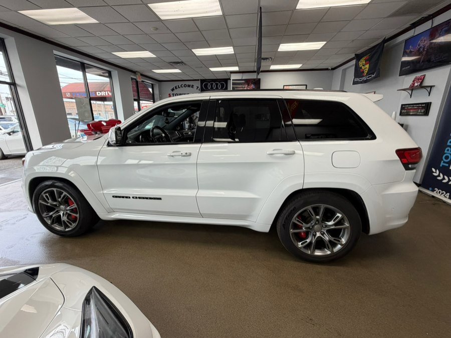 Used 2021 Jeep Grand Cherokee SRT AWD/4WD image 10