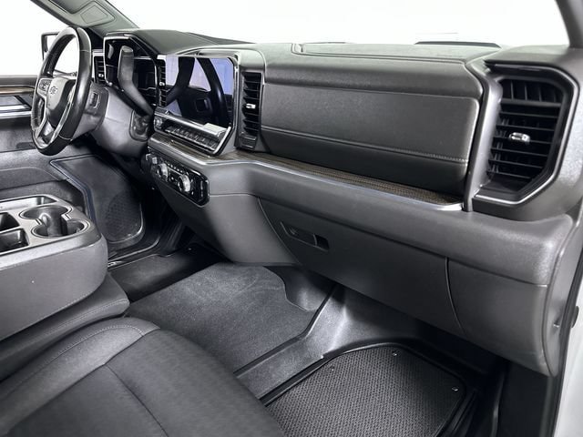 Used 2025 Chevrolet Silverado 1500 LT Trail Boss w/ Protection Package AWD/4WD image 30