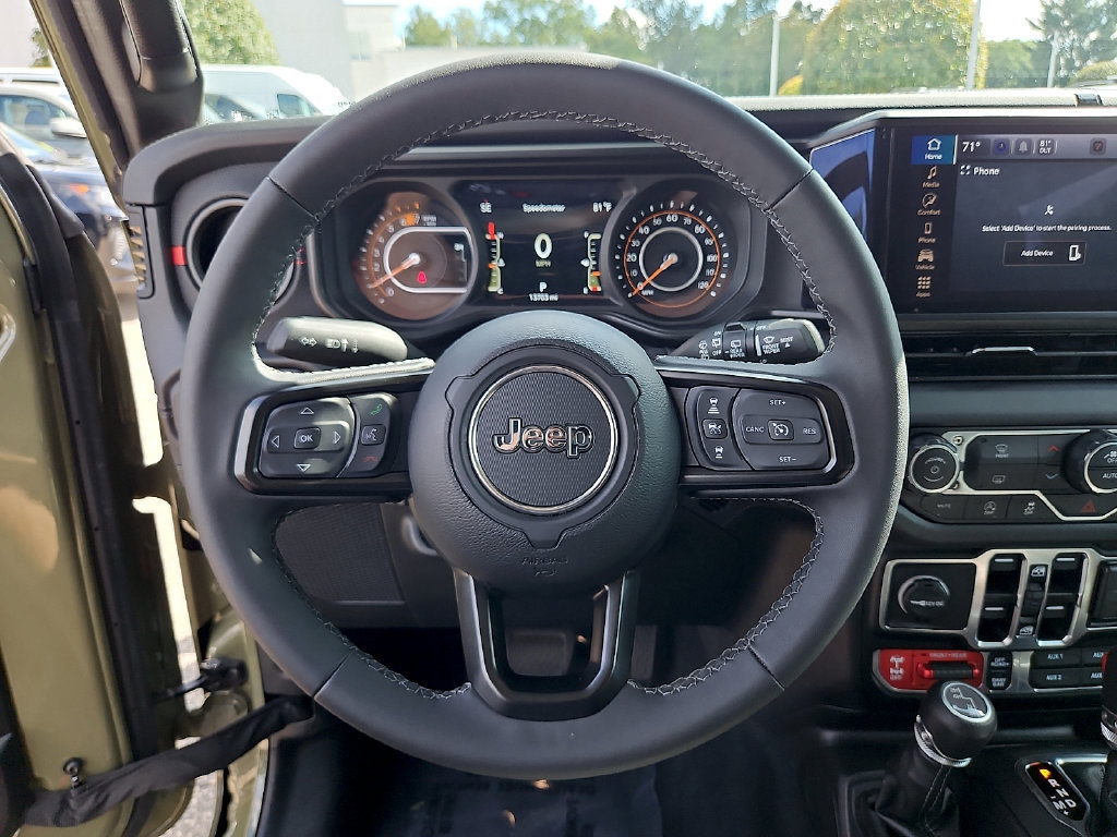 Used 2026 Jeep Wrangler Unlimited Rubicon AWD/4WD image 19
