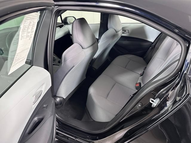Used 2023 Toyota Corolla SE w/ Carpet Mat Package (TMS) FWD image 14