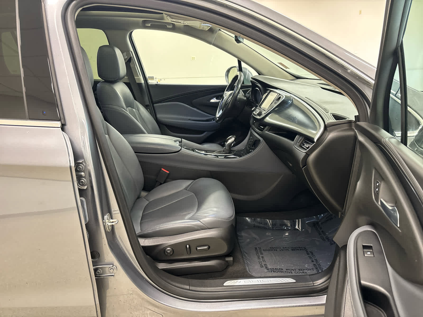 Used 2019 Buick Envision Essence image 15