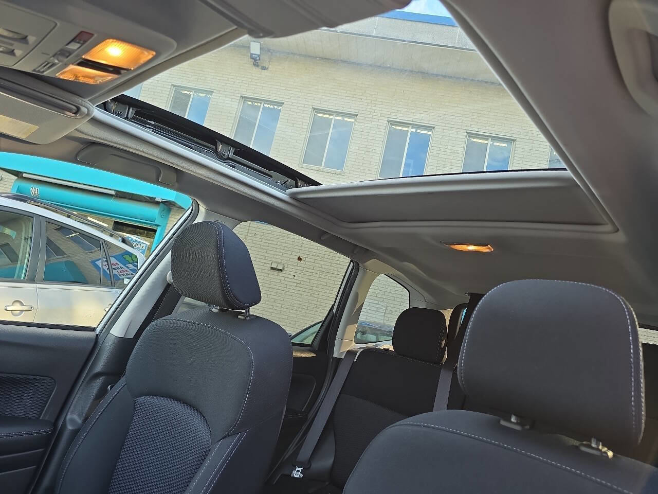 Used 2017 Subaru Forester 2.5i Premium image 14