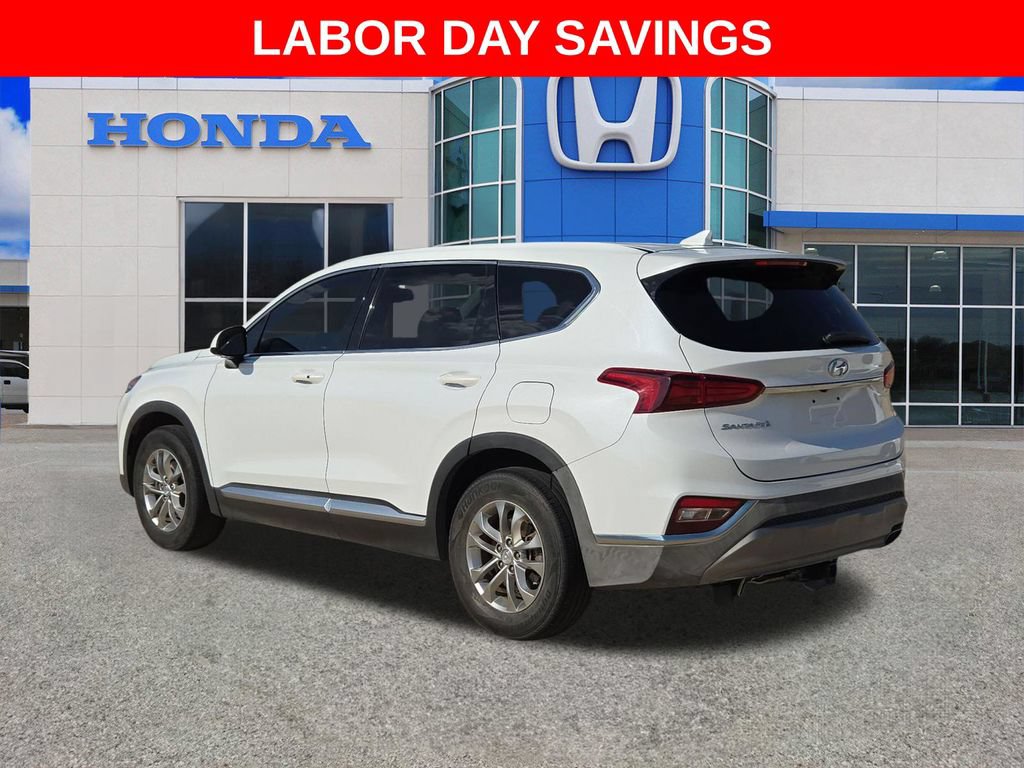 Used 2019 Hyundai Santa Fe SEL FWD image 5